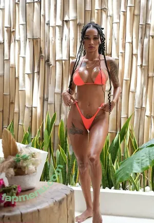 tuflacaverog / kaaapicccooo nude photo #0625