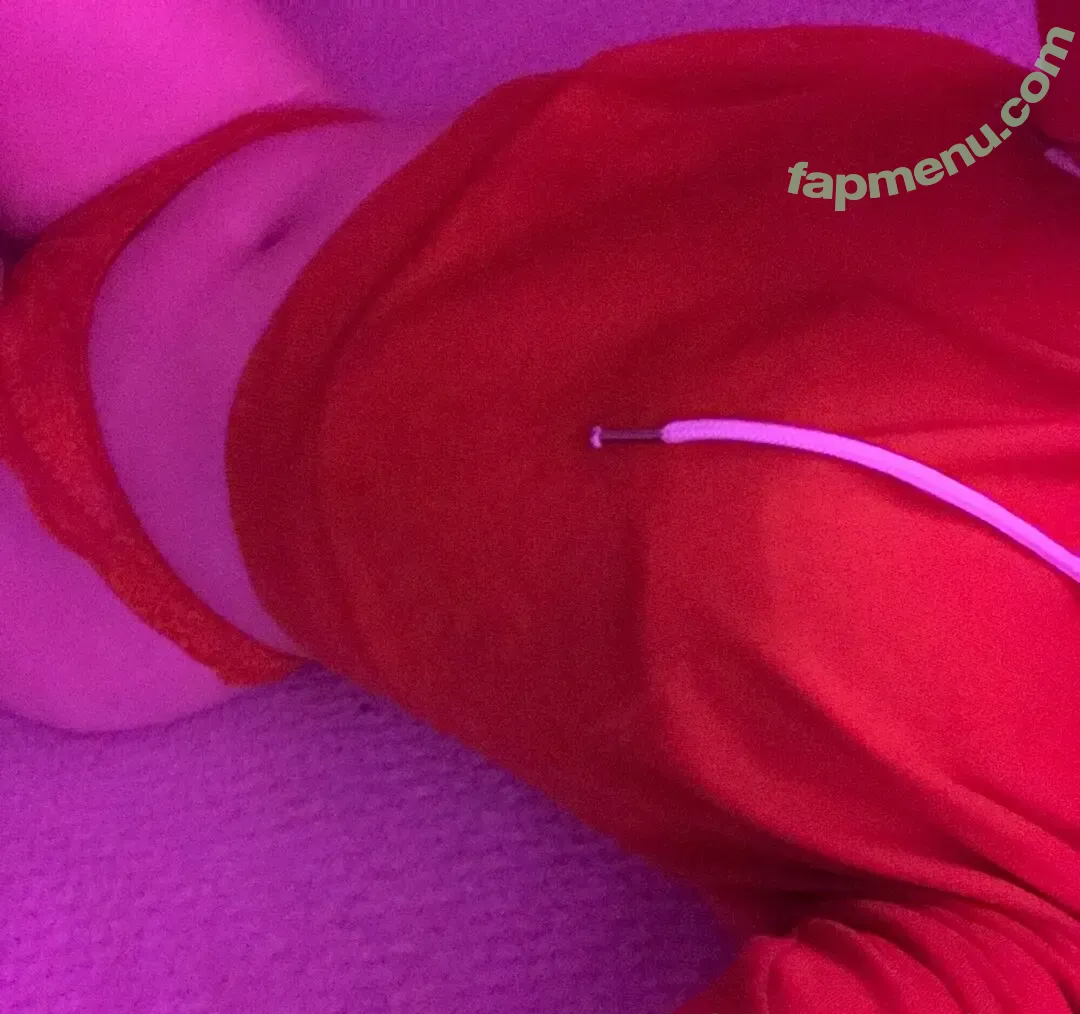 tulipaan nude photo #0004 (reel)