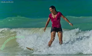 Tulsi Gabbard / tulsigabbard nude photo #0070