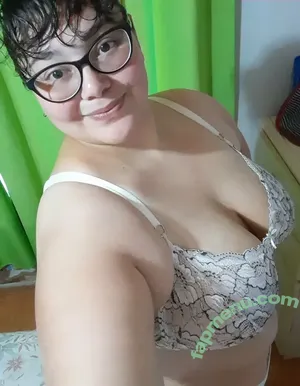  nude photo #0002