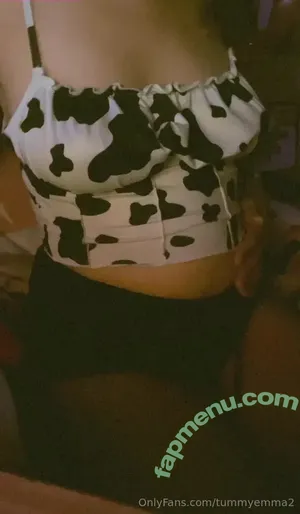 tummyemma2 / brummymummyof2 nude photo #0013