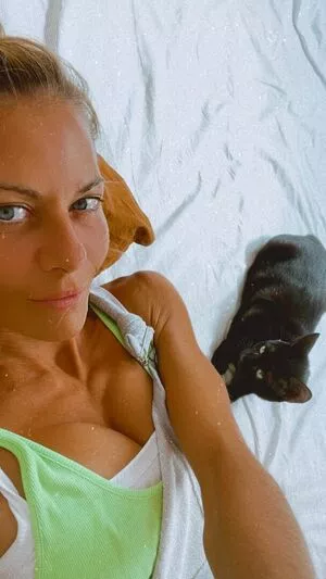 Tunaapari / Tuna Apari / Tuna Yuksel / onlytaz / tunaapari00 nude photo #0024