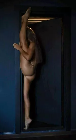 Tunaapari / Tuna Apari / Tuna Yuksel / onlytaz / tunaapari00 nude photo #0027