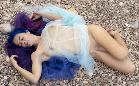 Tunaapari / Tuna Apari / Tuna Yuksel / onlytaz / tunaapari00 nude photo #0083