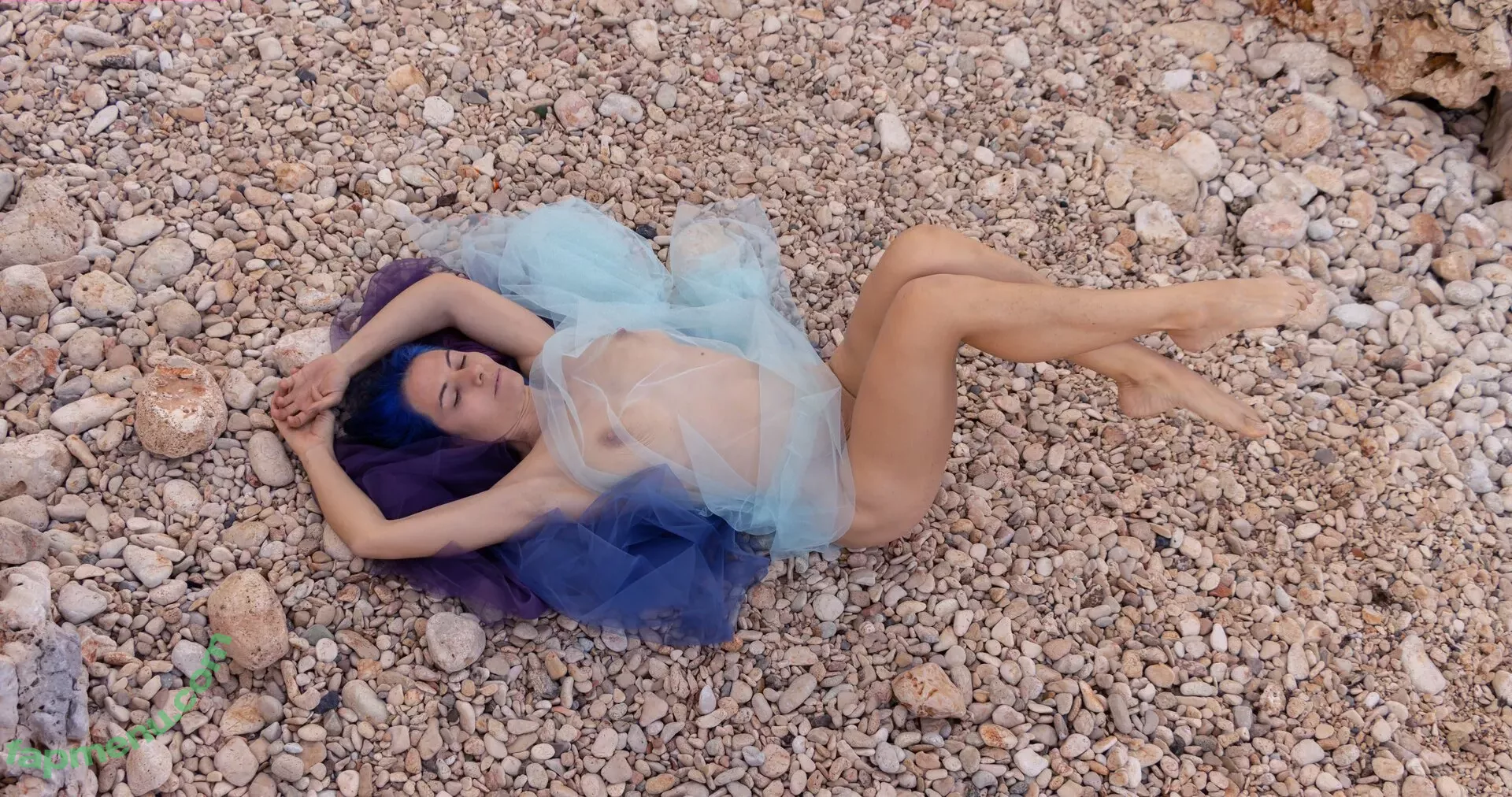 Tunaapari nude photo #0020 (Tuna Apari / Tuna Yuksel / onlytaz / tunaapari00)