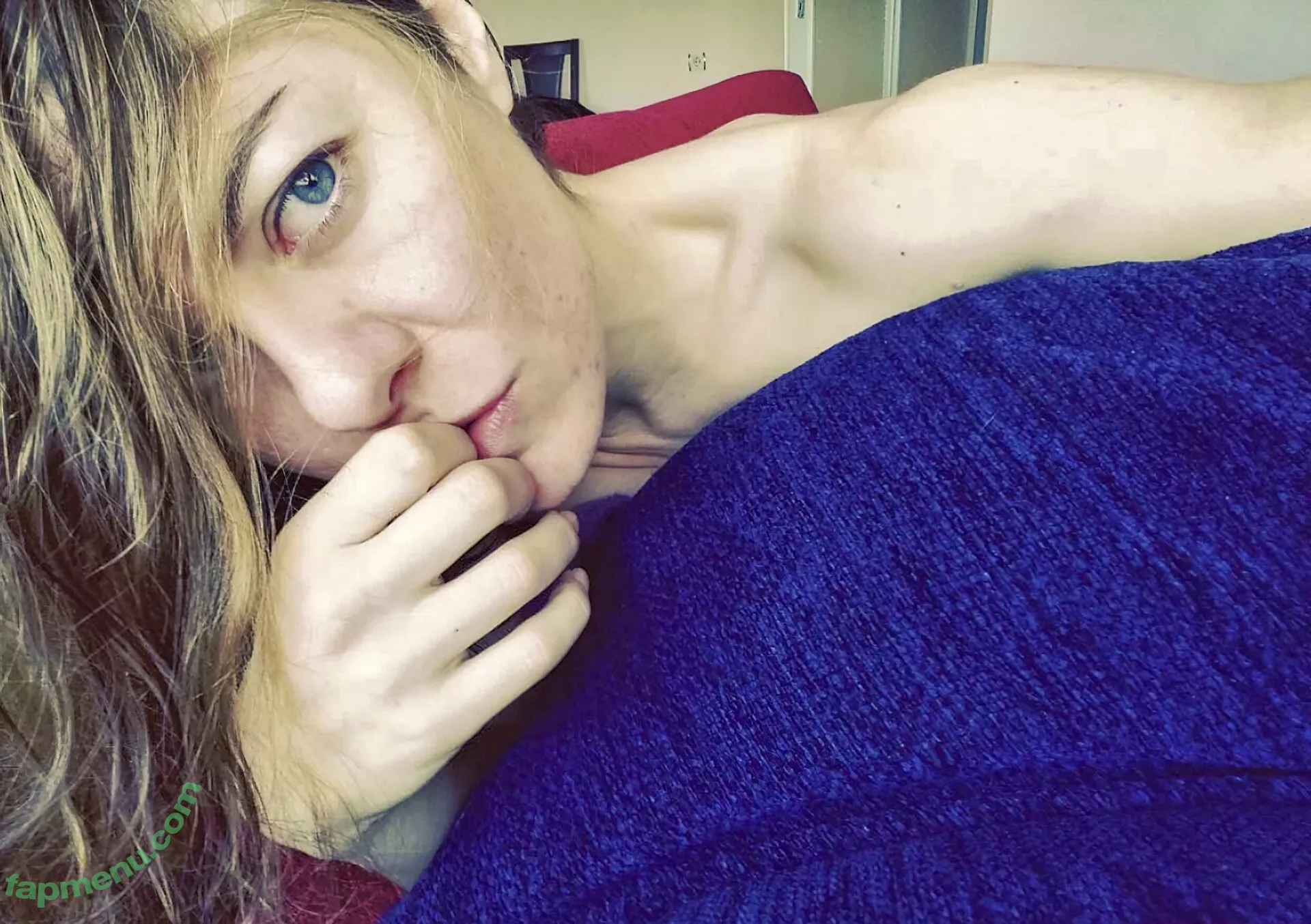 Tunaapari nude photo #0126 (Tuna Apari / Tuna Yuksel / onlytaz / tunaapari00)