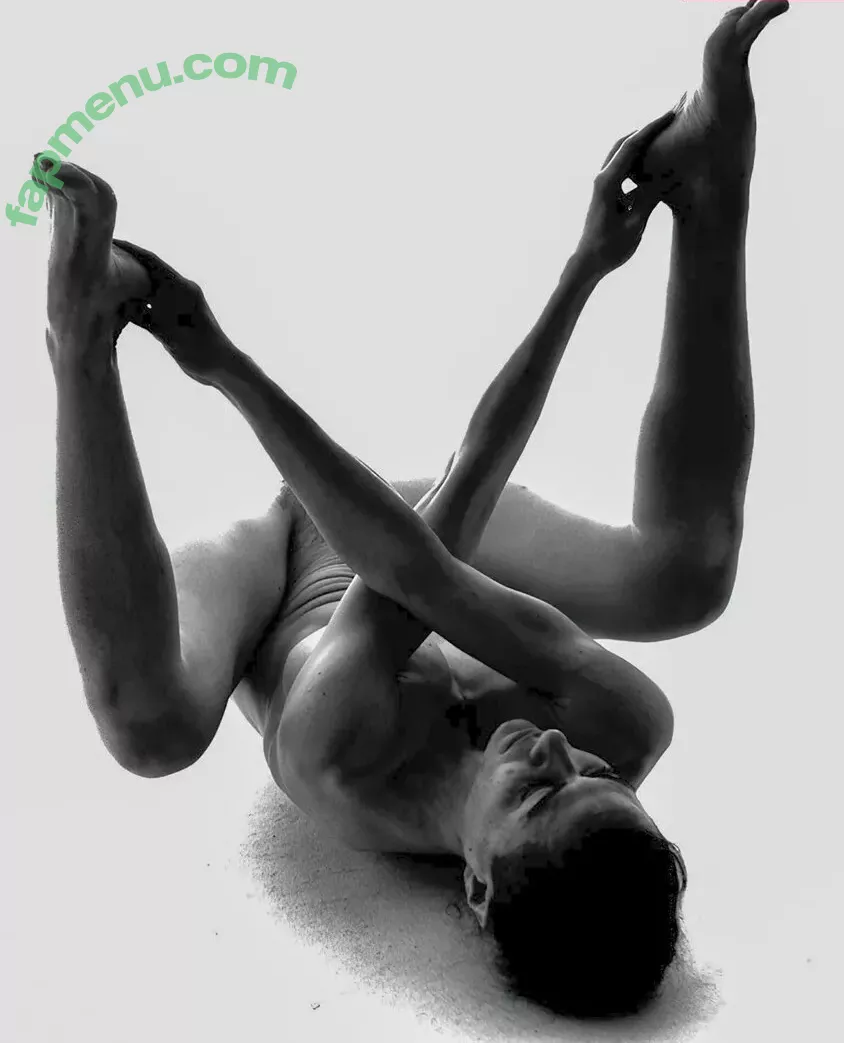 Tunaapari nude photo #0188 (Tuna Apari / Tuna Yuksel / onlytaz / tunaapari00)