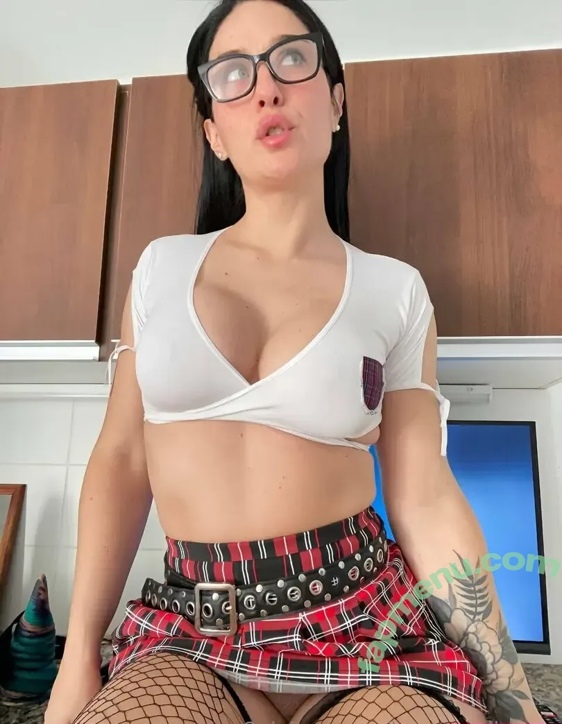 tunenaenllamas nude photo #0014 (tunenaenllamas)
