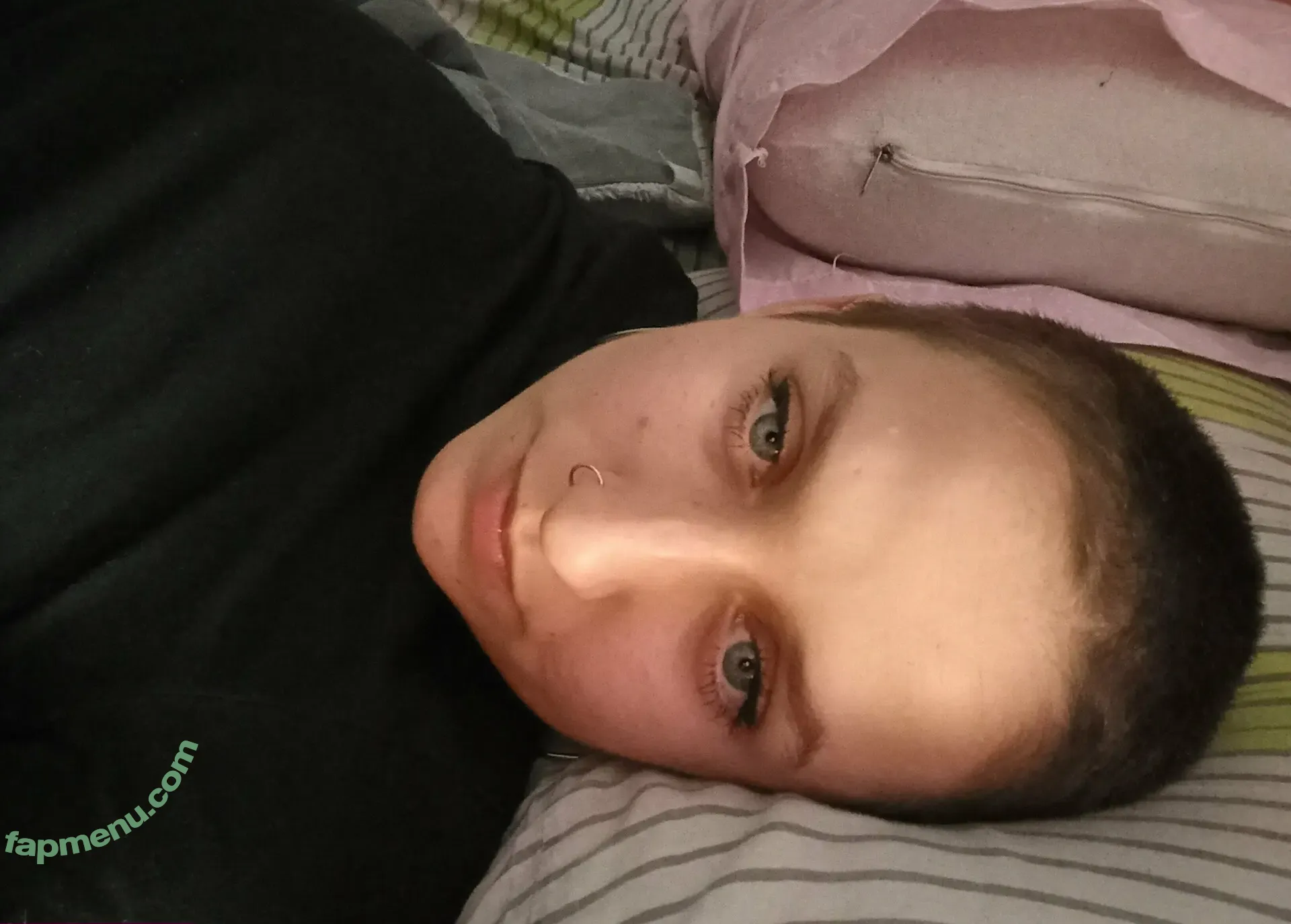 tur0manik nude photo #0002 (turahmanikk)