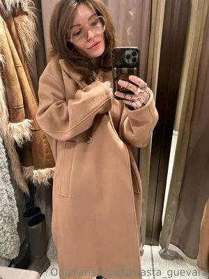 turbonessa / leonammessias nude photo #0051