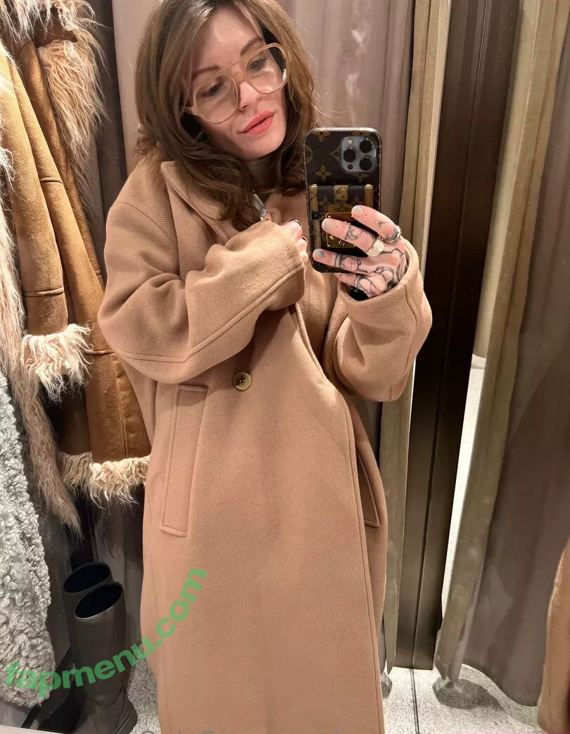 turbonessa nude photo #0051 (leonammessias)