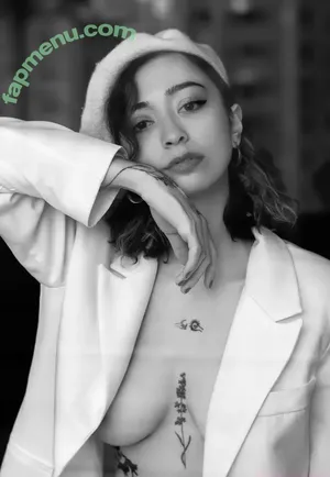 Turkish Girls / turkishgirlsarebeautiful nude photo #0747