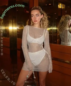 Turnttoni nude photo #0119