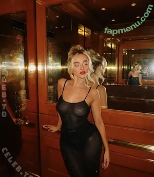 Turnttoni nude photo #0126