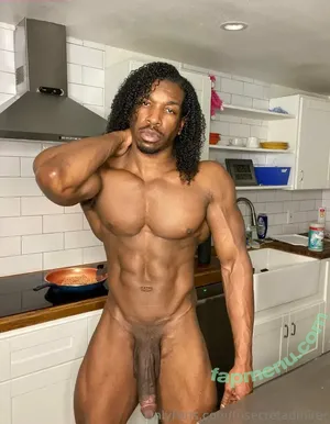  nude photo #0003