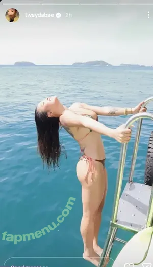 Twaydabae nude photo #0077