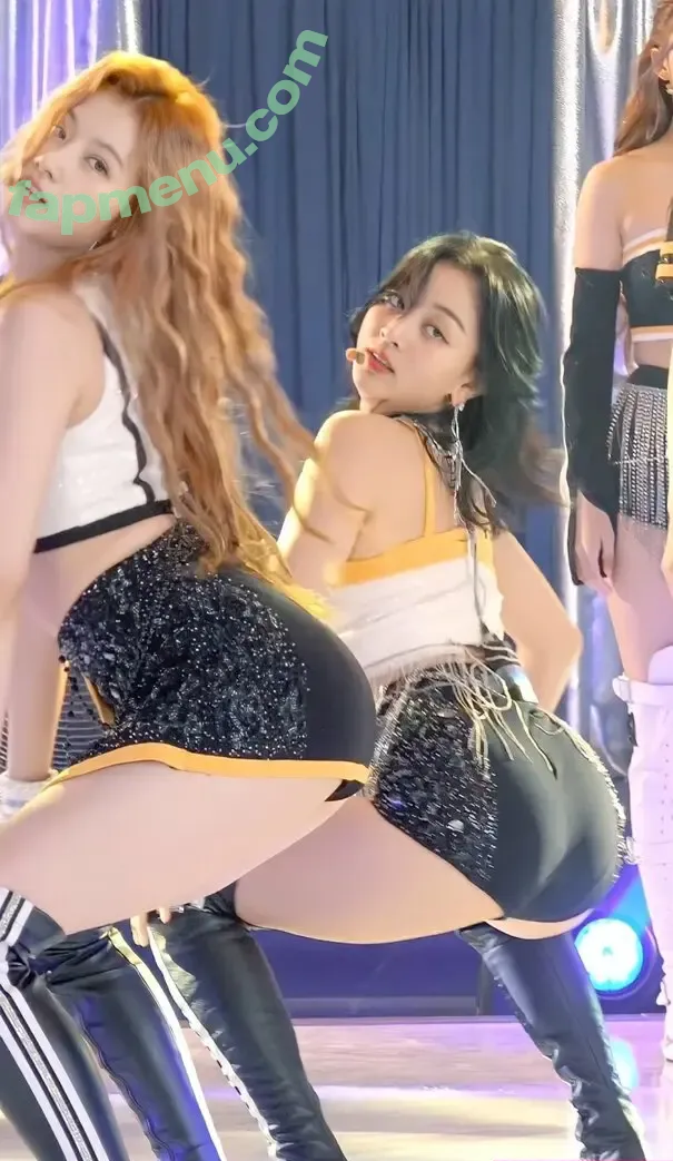 Twice Momo nude photo #0013 (Twice Momo)