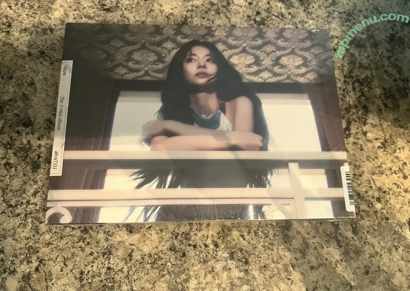 twicetzuyu nude photo #0004 (twicetzuyu)