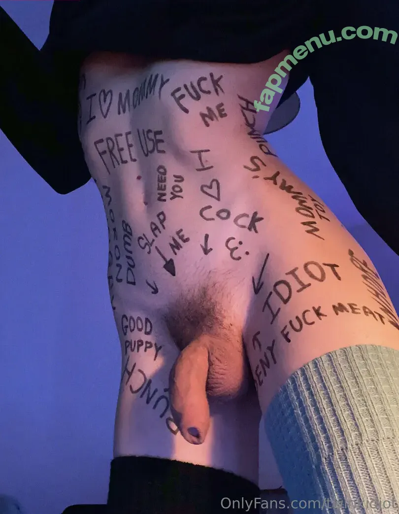 twinkidiot nude photo #0099 (vaporwave.mlm)