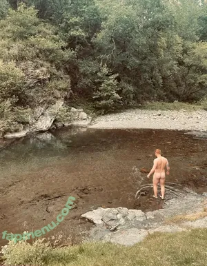  nude photo #0001