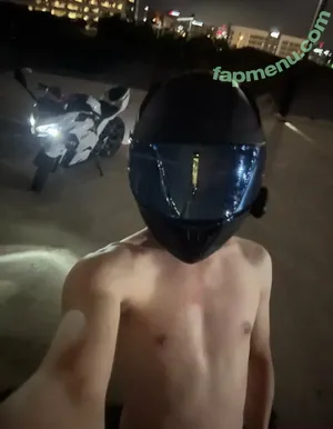 tyemoto / tyemoto_official nude photo #0006