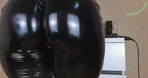 Tykit_a / TYKITABIGBOOTY / tykita_ nude photo #0351