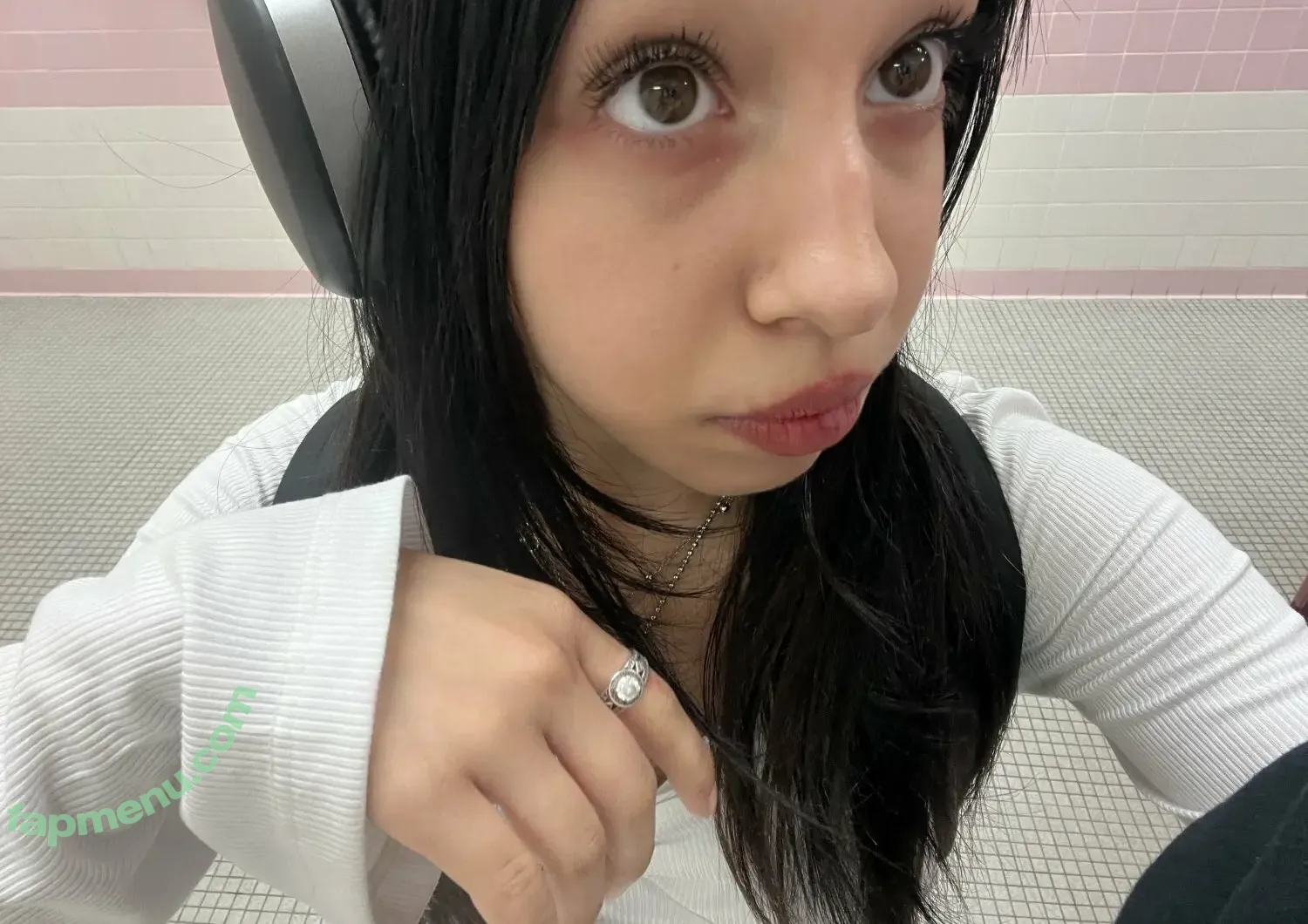 tykowh nude photo #0013 (tykowh)