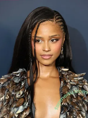 Tyla nude photo #0968