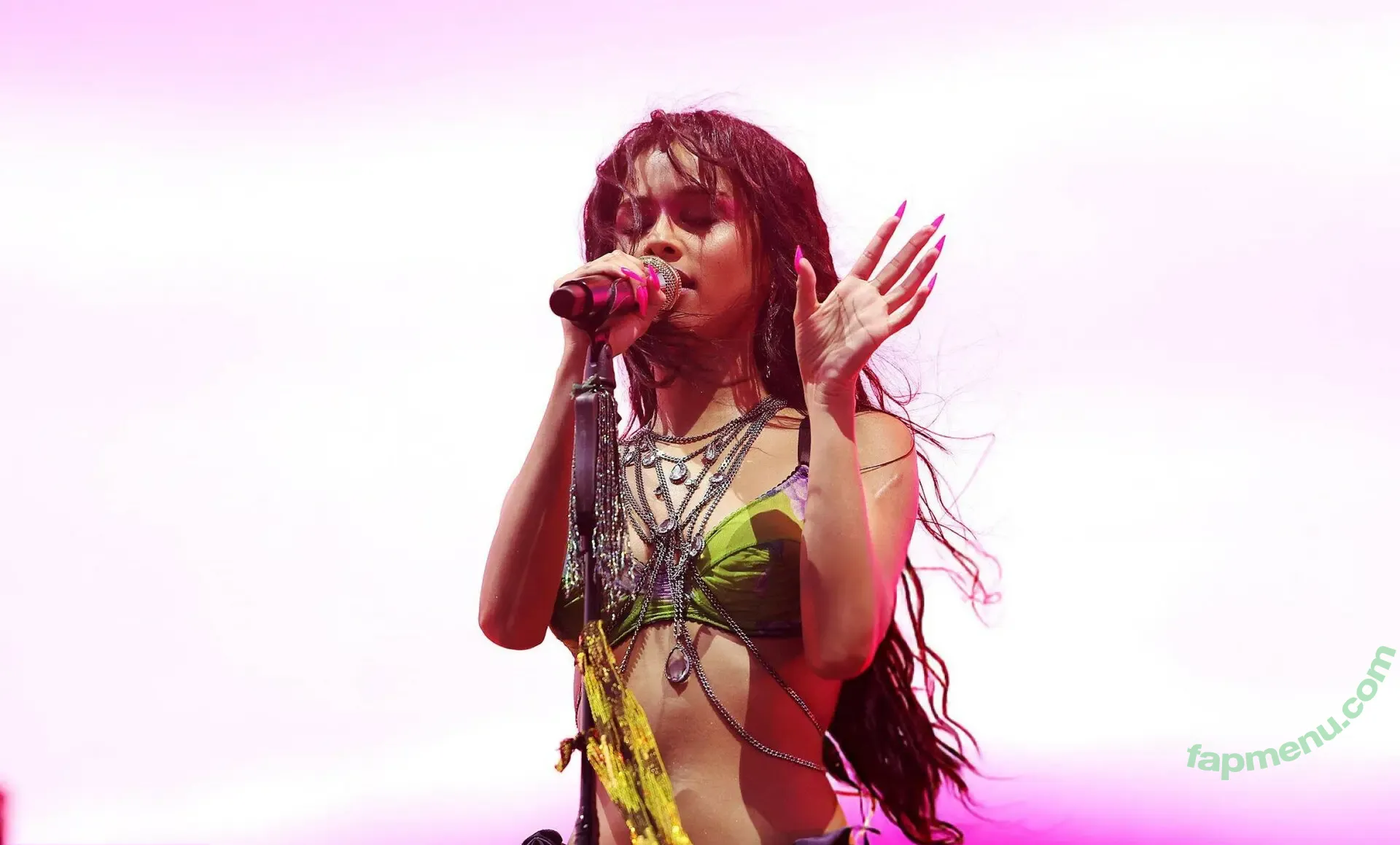 Tyla nude photo #0575 (Tyla)