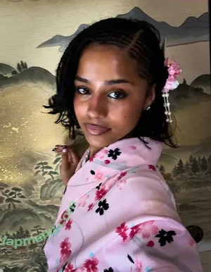 Tyla nude photo #1067