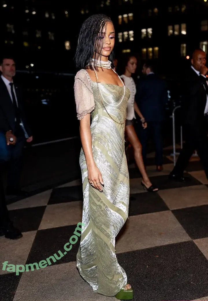 Tyla nude photo #1005 (Tyla)