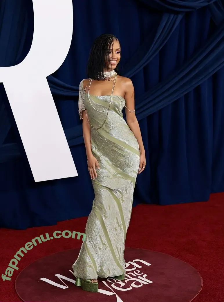 Tyla nude photo #1019 (Tyla)