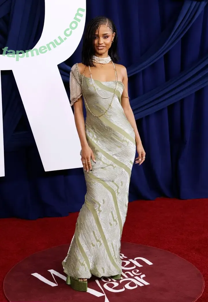 Tyla nude photo #1029 (Tyla)