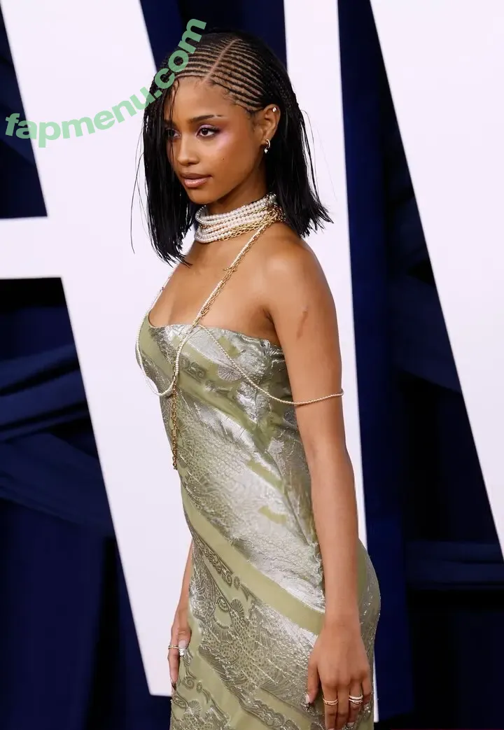 Tyla nude photo #1053 (Tyla)