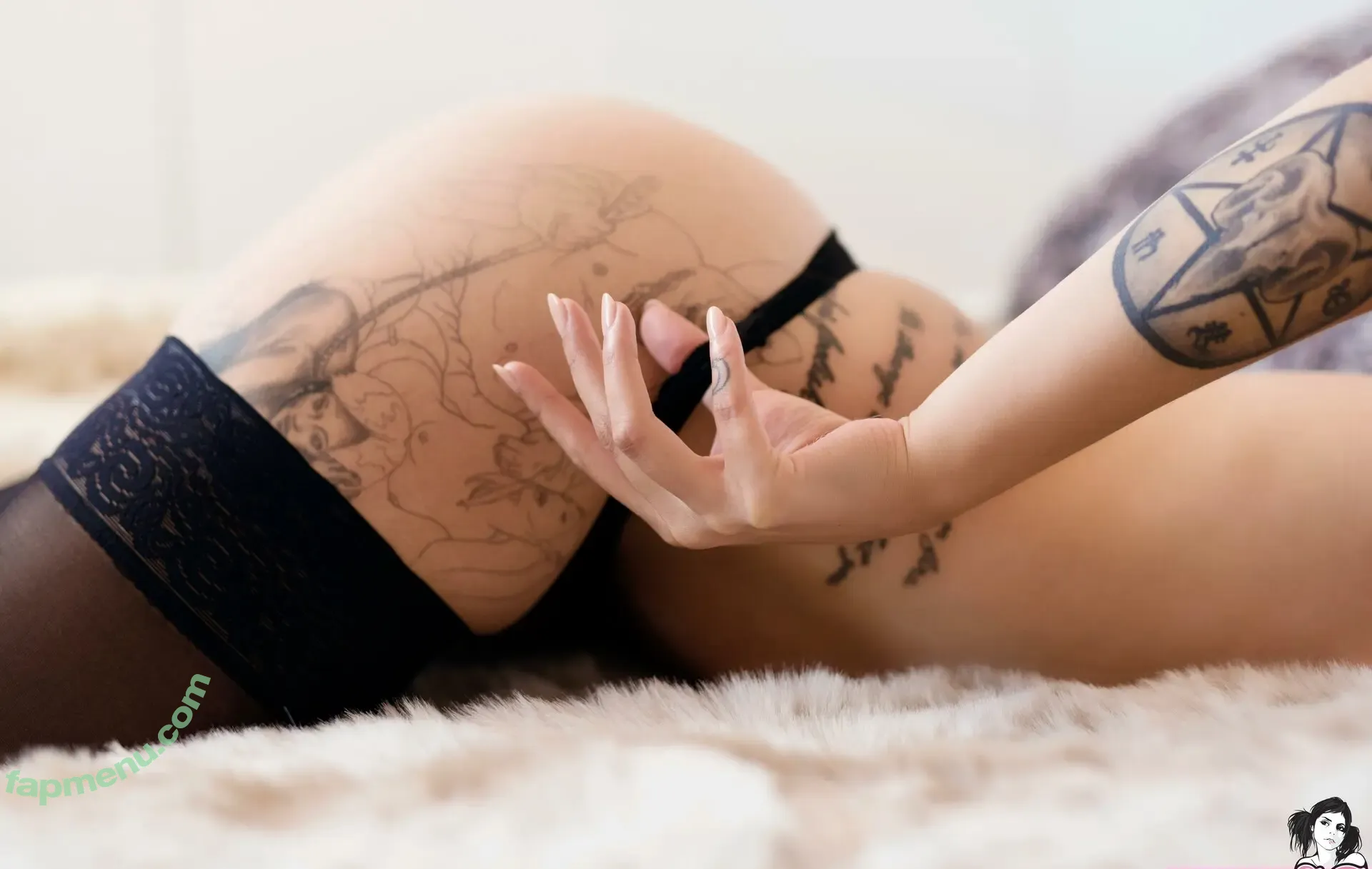 Tylastone nude photo #0029 (Tylastone)