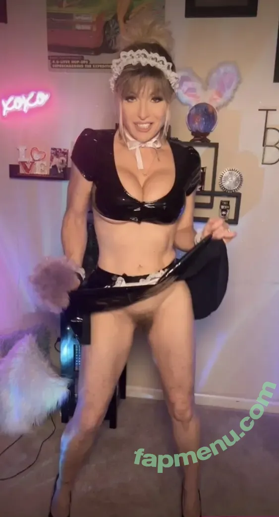 Tylene Buck nude photo #2161 (Major Gunns / TyleneBuckXXX / thetylenebuck / tylene__buck)