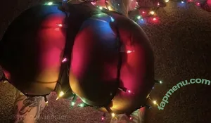 Tyniquewebster nude photo #0089