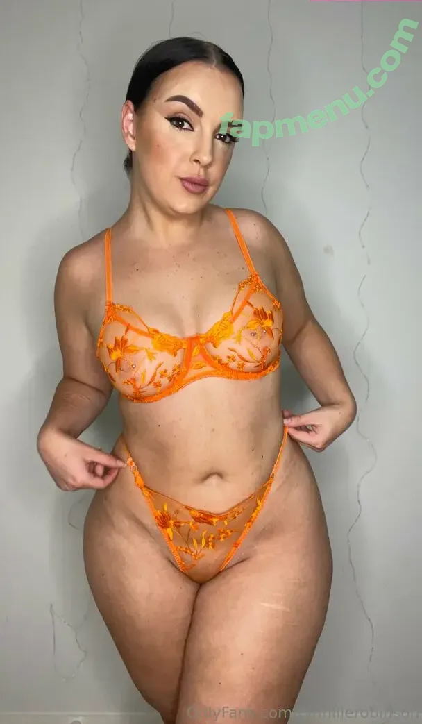 tynnillerobinson nude photo #0427 (itstynnille_)