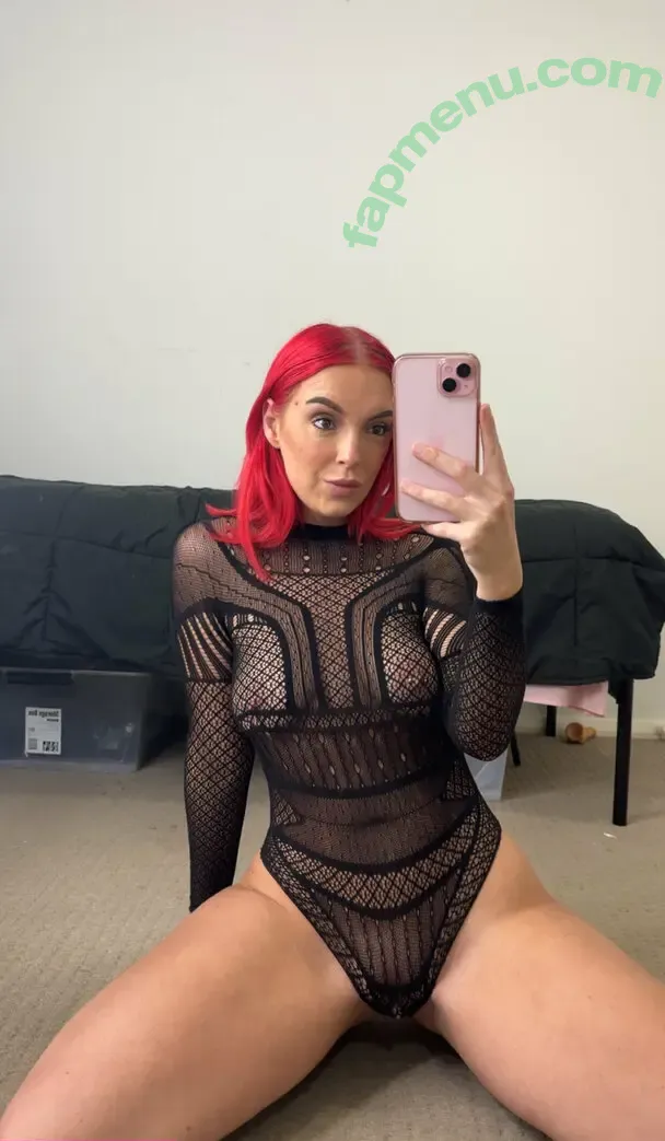 tynnillerobinson nude photo #0623 (itstynnille_)