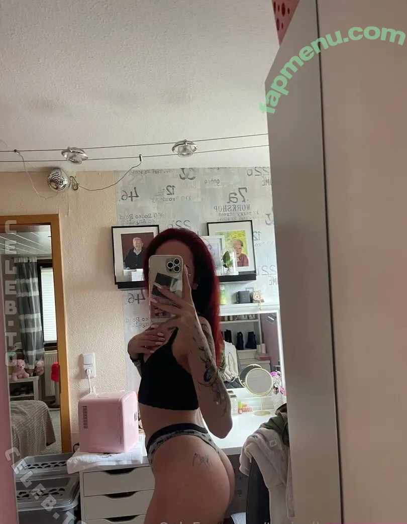 typicallaurasophie nude photo #0051 (typicallaurasophie)