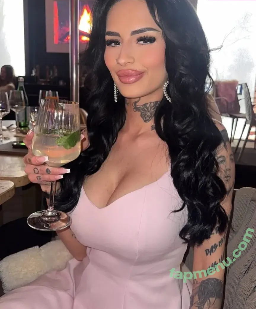 Tyraa_Lavie nude photo #0052 (Tyraa_Lavie)