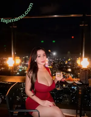 Tyrah69 / Tyr.a96 nude photo #0007