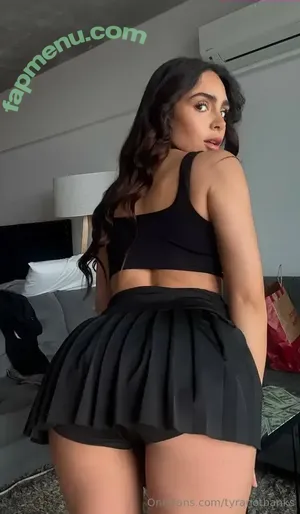 tyranotbanks / Tyra nude photo #0097