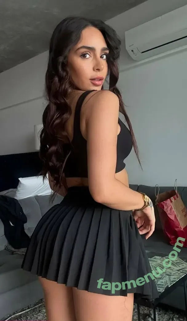 tyranotbanks nude photo #0098 (Tyra)