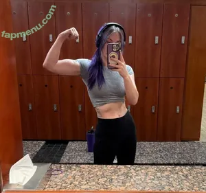 Tyy_Rex / tyyrexofficial nude photo #0011