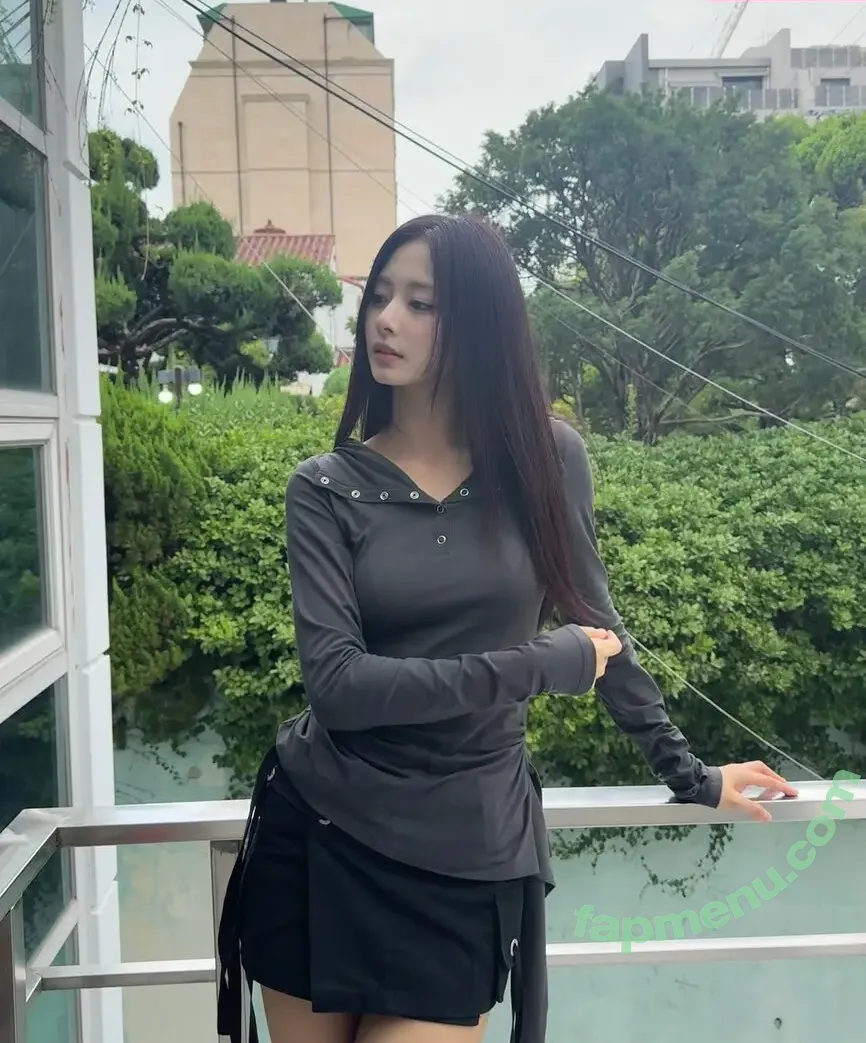 Tzuyu nude photo #0070 (Chiu Chú-jû | Twice / thinkaboutzu)