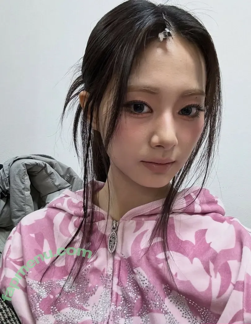 Tzuyu nude photo #0096 (Chiu Chú-jû | Twice / thinkaboutzu)