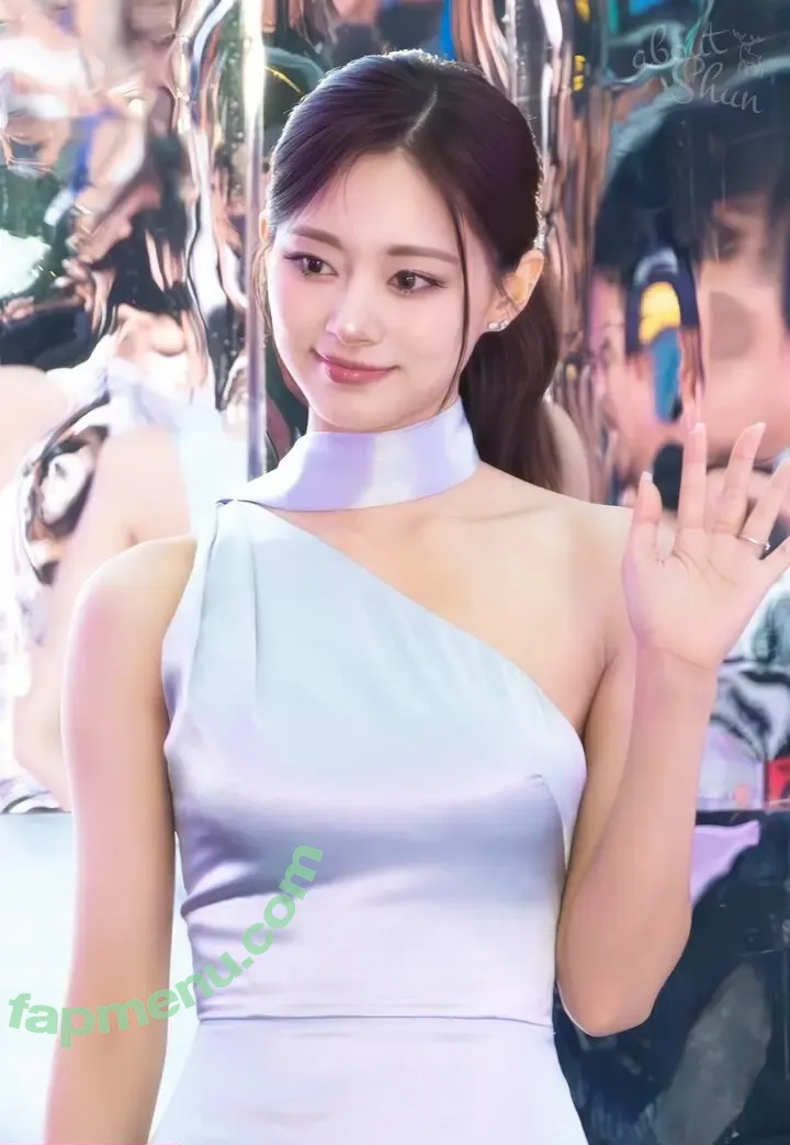 Tzuyu nude photo #0120 (Chiu Chú-jû | Twice / thinkaboutzu)