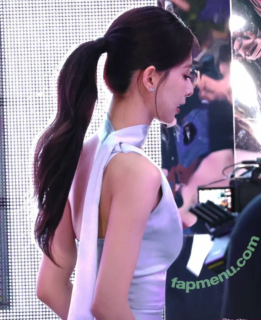 Tzuyu nude photo #0124 (Chiu Chú-jû | Twice / thinkaboutzu)