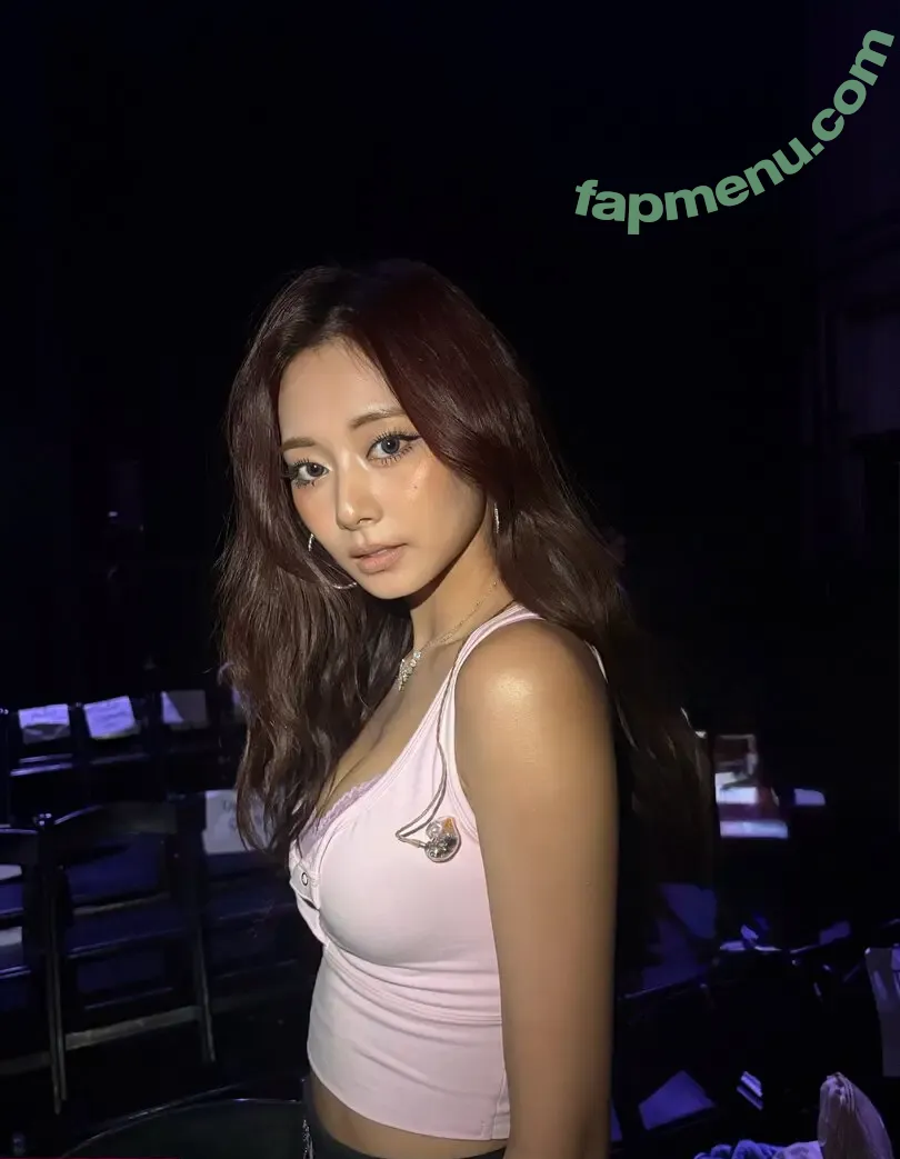 Tzuyu nude photo #0135 (Chiu Chú-jû | Twice / thinkaboutzu)